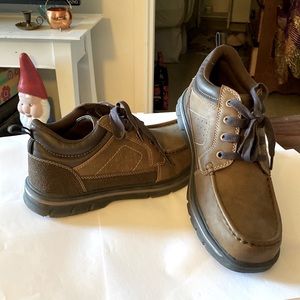 Memory foam causal shoe